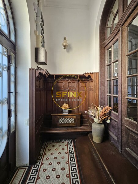 Cismigiu, inchiriere vila interbelica renovata, curte mare, parcare